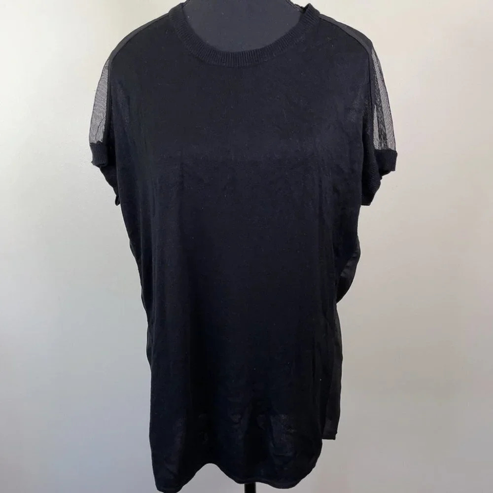 🌟✨2 for $30 ✨🌟 John + Jenn Mesh Shoulder Short Sleeve T-shirt